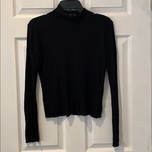 F21 - Turtle Neck Black Longlseeve